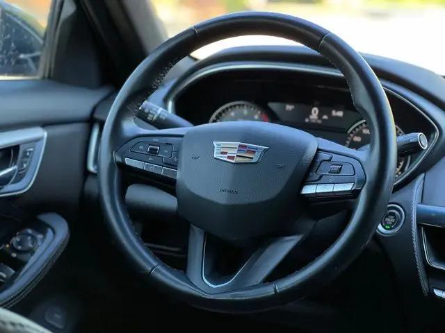 2022 Cadillac CT5 Luxury