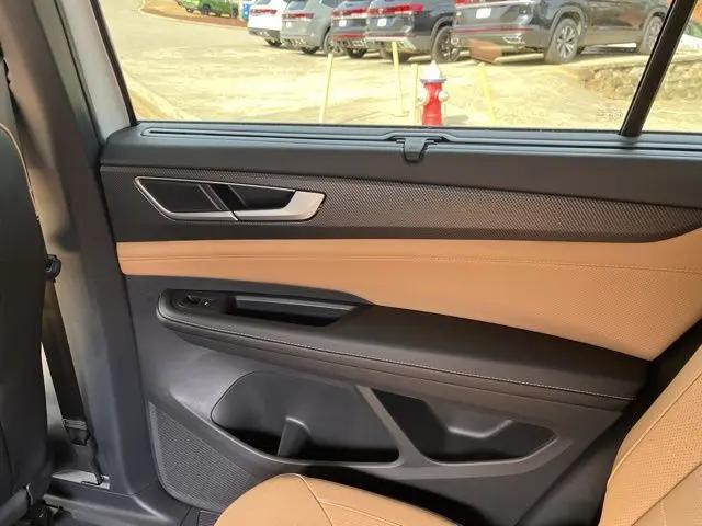 2026 Volkswagen Atlas Cross Sport SEL
