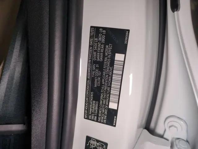 2026 Volvo XC60 B5 Core