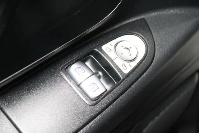 2019 Mercedes-Benz Metris Standard