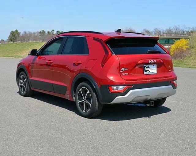 2025 Kia Niro EX