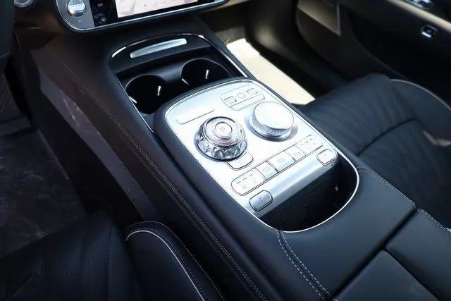 2024 Genesis G90 3.5T e-SC AWD