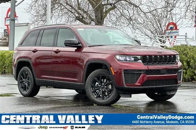 2026 Jeep Grand Cherokee Altitude 4x4 for sale in Modesto, CA