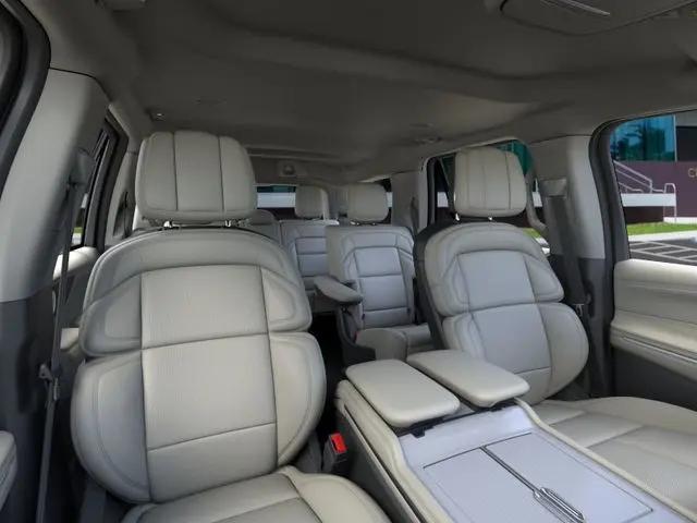 2026 Lincoln Navigator Premiere