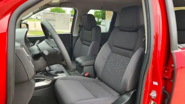 2026 Nissan Frontier Crew Cab SV 4x2