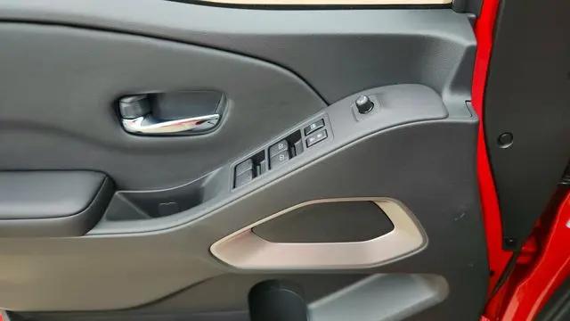2026 Nissan Frontier Crew Cab SV 4x2