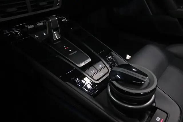 2026 Porsche 911 Carrera GTS Cabriolet