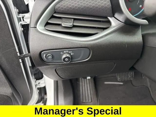 2024 Chevrolet Malibu FWD 1FL