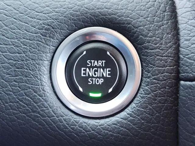 2023 GMC Yukon 4WD Denali