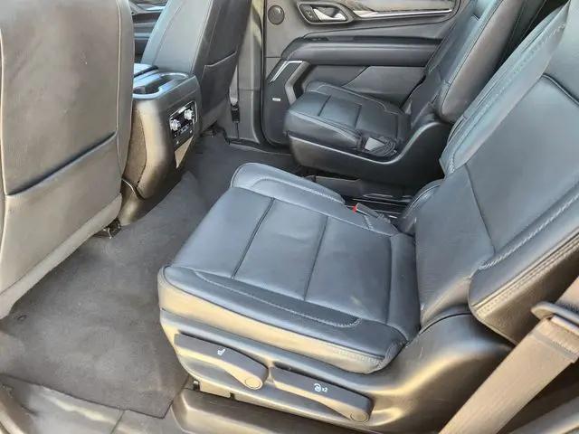2023 GMC Yukon 4WD Denali