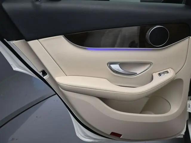 2022 Mercedes-Benz GLC SUV