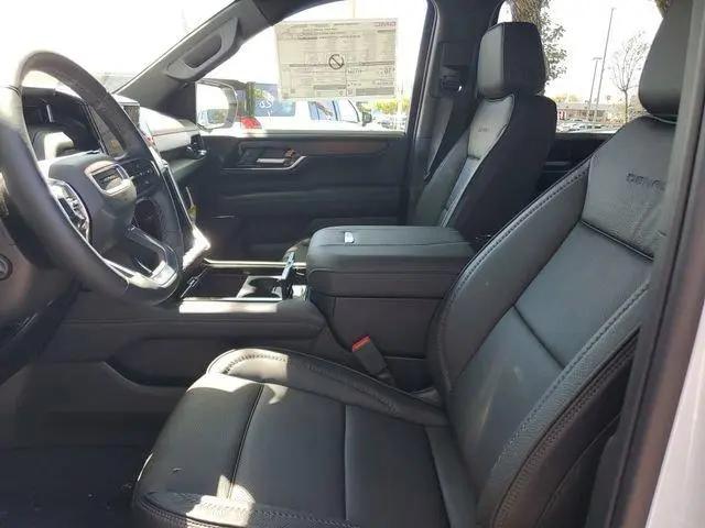 2026 GMC Yukon XL 4WD Denali