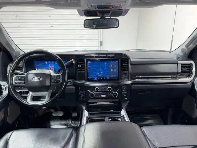 2024 Ford F-350 LARIAT