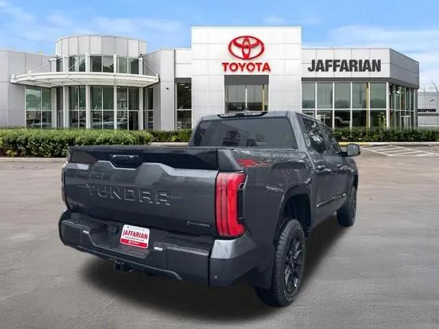 2026 Toyota Tundra Platinum Hybrid CrewMax 5.5' Bed