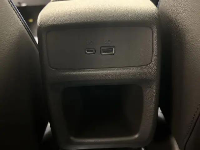 2026 Buick NV Sport Touring FWD