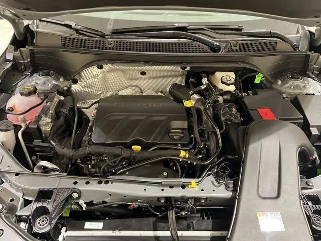 2026 Buick NV Sport Touring FWD