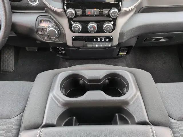 2026 Ram 1500 Warlock Crew Cab 4x4 5'7" Box