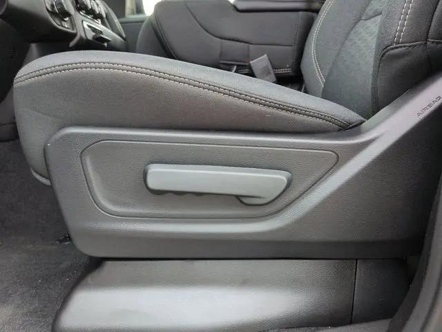 2026 Ram 1500 Warlock Crew Cab 4x4 5'7" Box