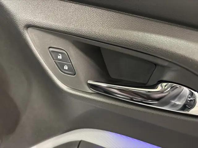 2027 Chevrolet Bolt RS FWD