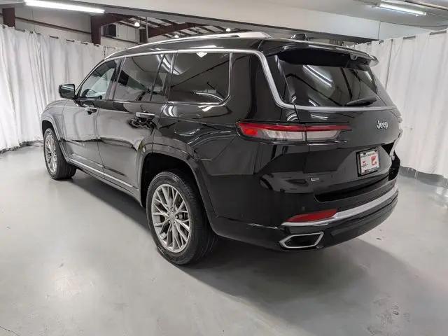 2023 Jeep Grand Cherokee L Summit 4x2