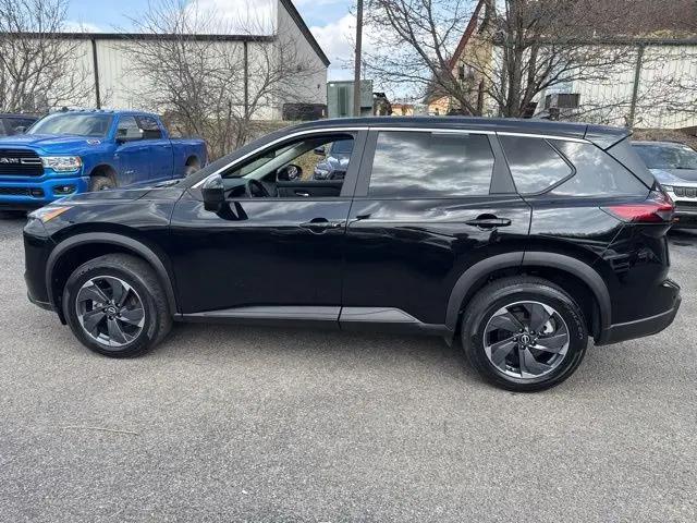 2025 Nissan Rogue SV FWD