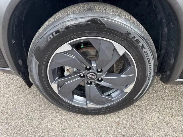2025 Nissan Rogue SV FWD