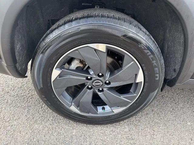 2025 Nissan Rogue SV FWD