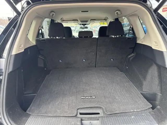 2025 Nissan Rogue SV FWD