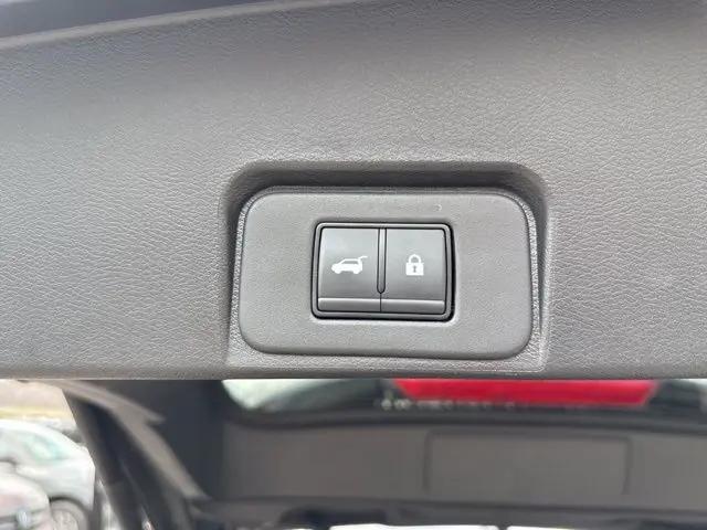 2025 Nissan Rogue SV FWD