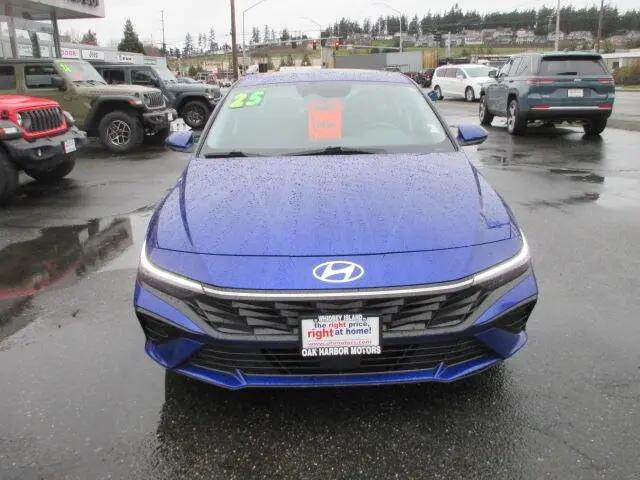 2025 Hyundai Elantra SEL Convenience