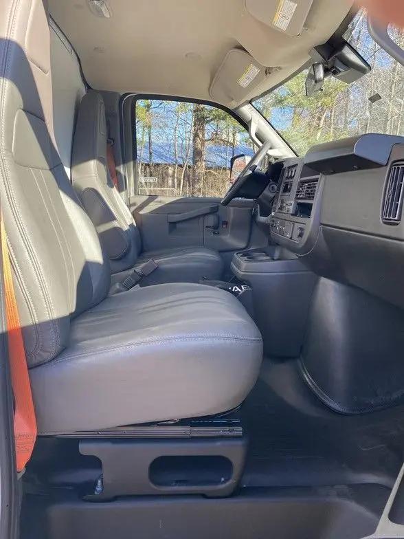 2024 Chevrolet Express Cutaway Work Van