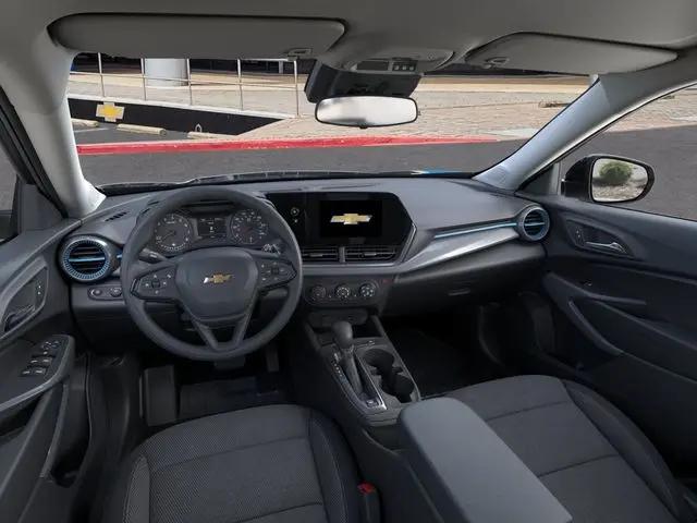 2026 Chevrolet Trax FWD LS