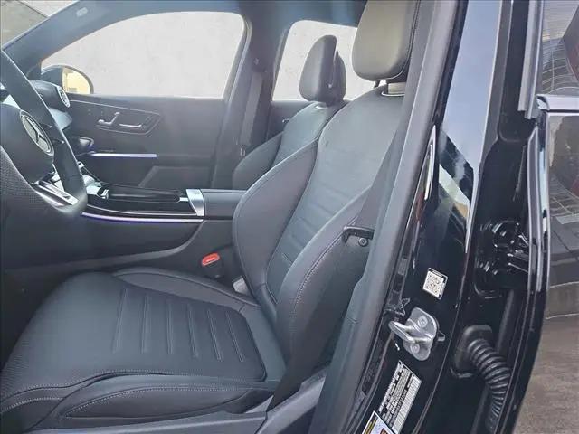 2026 Mercedes-Benz GLC 4MATIC