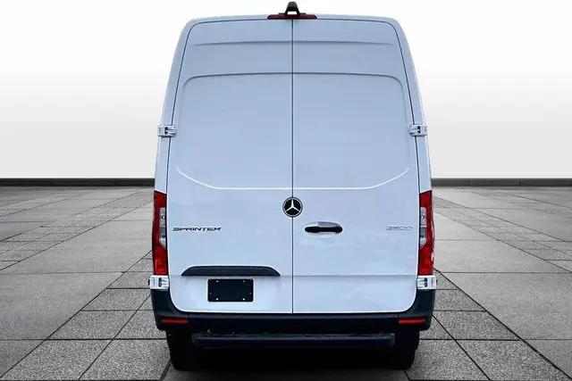 2026 Mercedes-Benz Sprinter 2500 High Roof 4-Cyl Diesel