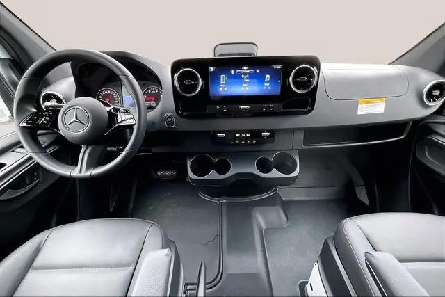 2026 Mercedes-Benz Sprinter 2500 High Roof 4-Cyl Diesel