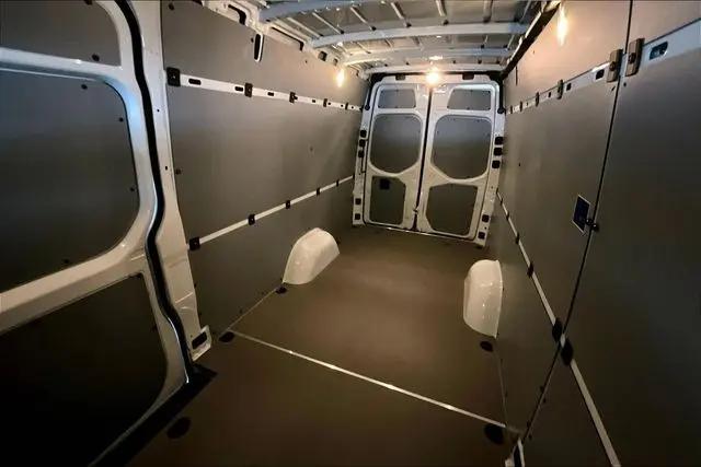 2026 Mercedes-Benz Sprinter 2500 High Roof 4-Cyl Diesel