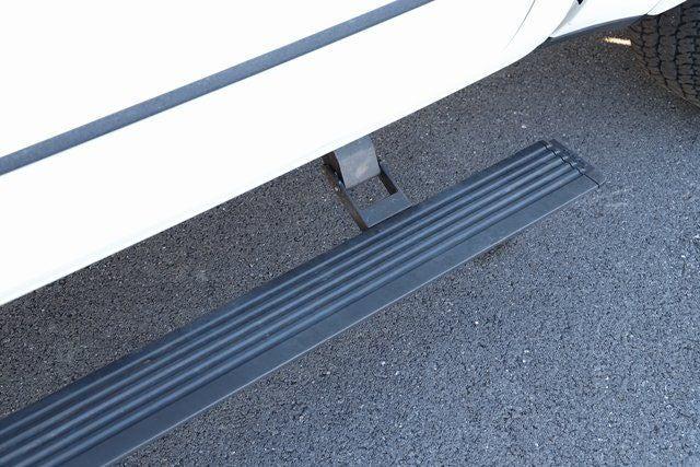 2019 RAM 1500 Limited Crew Cab 4x4 57 Box