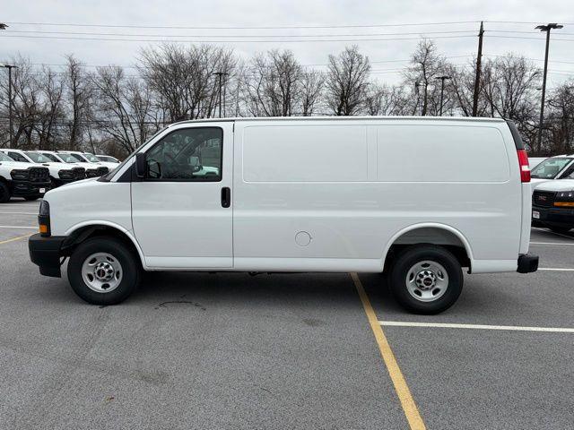 2026 GMC Savana Cargo 2500 Regular Wheelbase, Work Van, RWD