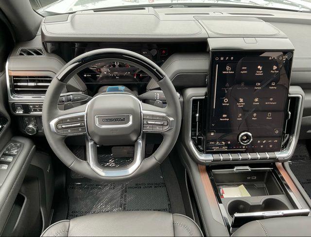 2026 GMC Yukon 4WD Denali