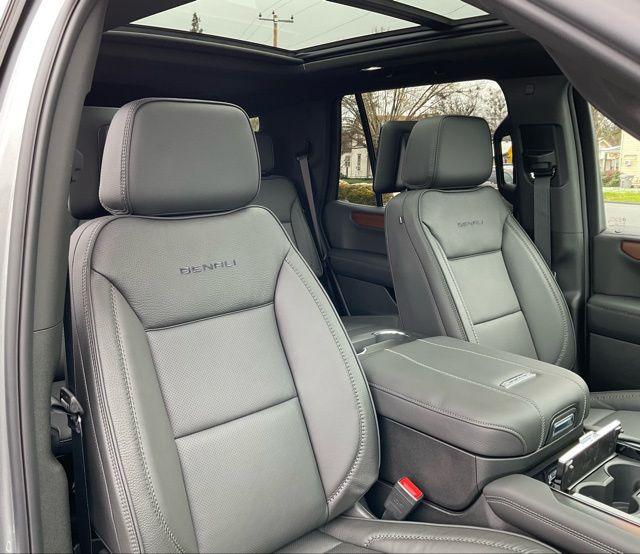2026 GMC Yukon 4WD Denali