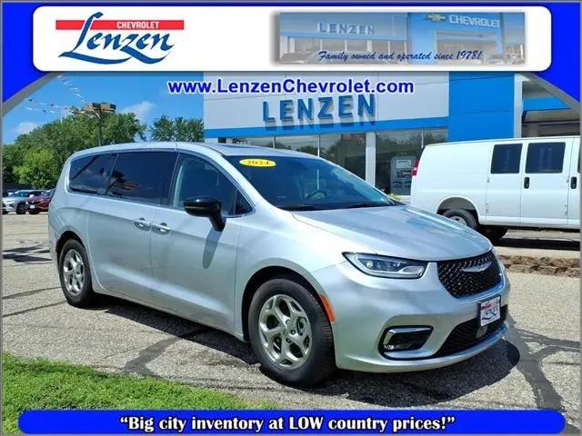 2024 Chrysler Pacifica Limited for sale in Chaska, MN
