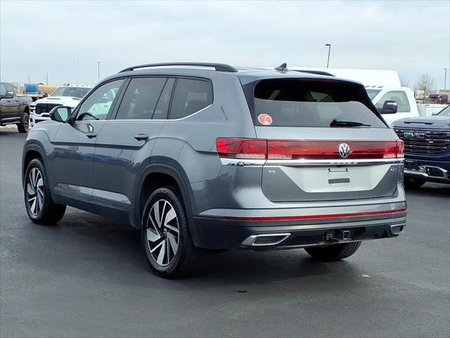 2025 Volkswagen Atlas 2.0T SE w/Technology