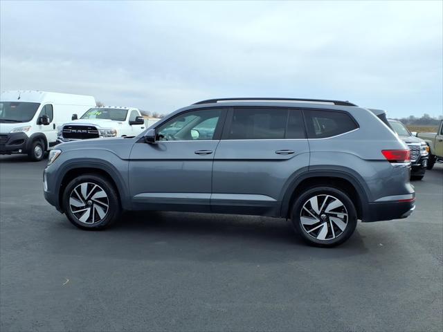 2025 Volkswagen Atlas 2.0T SE w/Technology