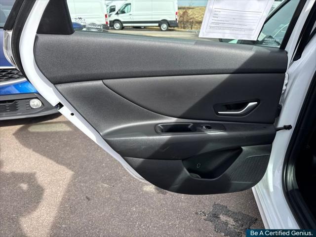 2024 Hyundai Elantra Limited