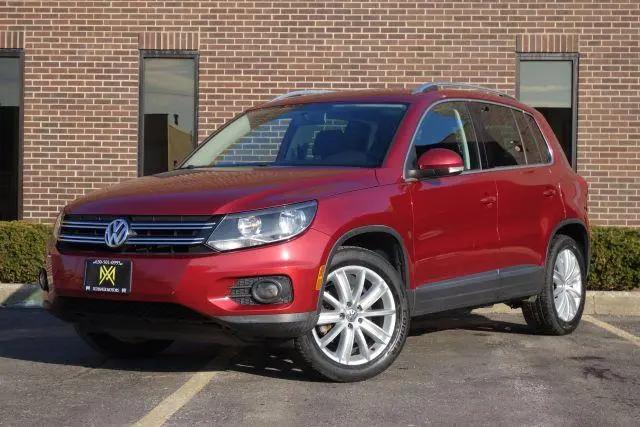 2012 Volkswagen Tiguan SE for sale in Addison, IL