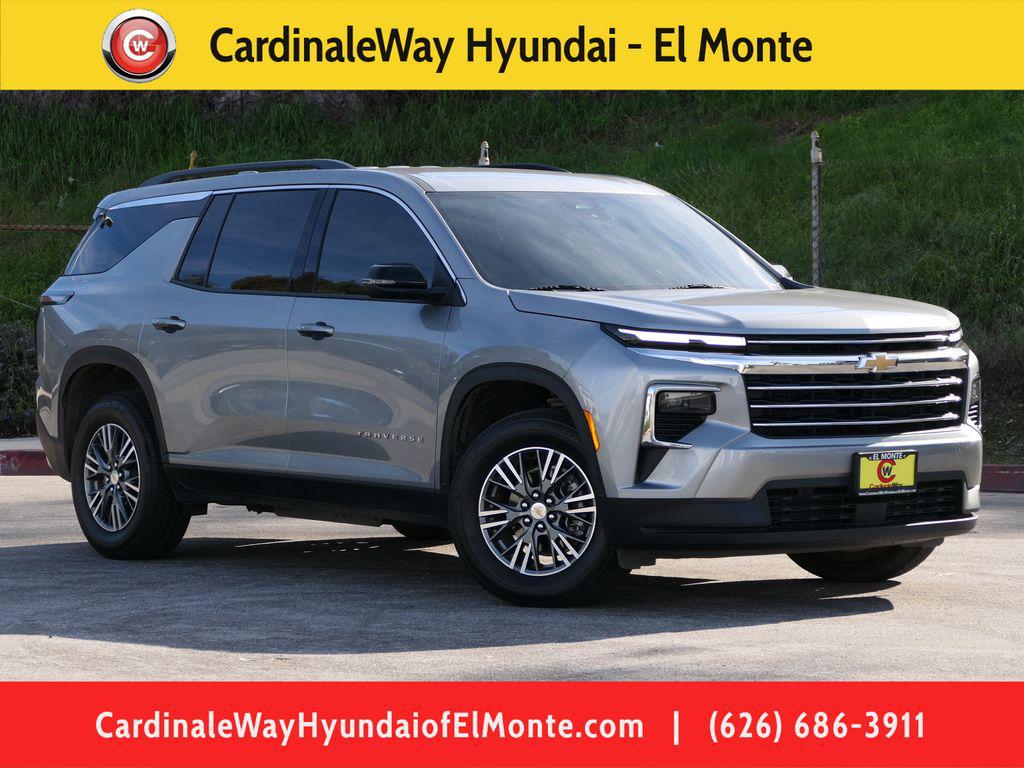2025 Chevrolet Traverse FWD LT