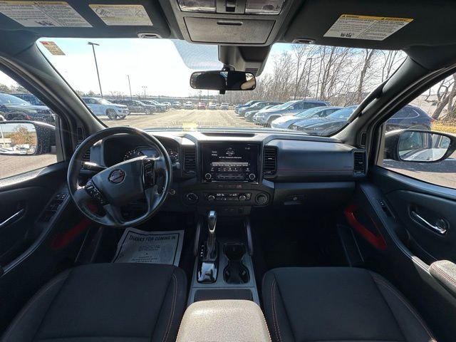 2024 Nissan Frontier Crew Cab PRO-4X 4x4 2024 Nissan Frontier Crew Cab PRO-4X 4x4