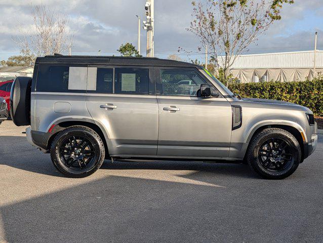 2025 Land Rover Defender 110 P400 S