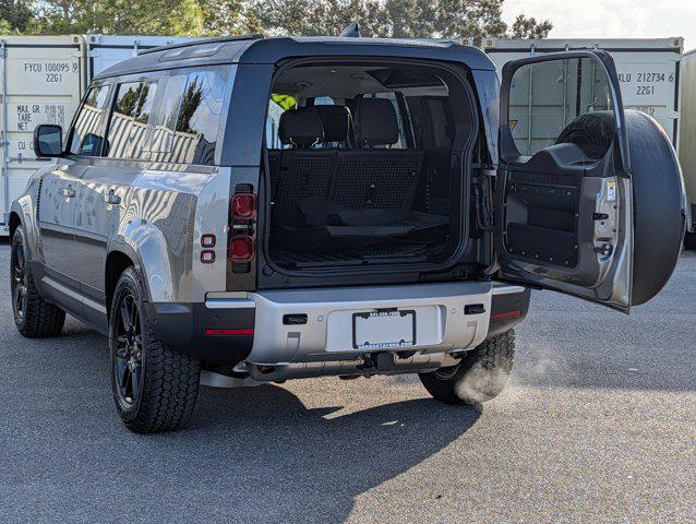 2025 Land Rover Defender 110 P400 S
