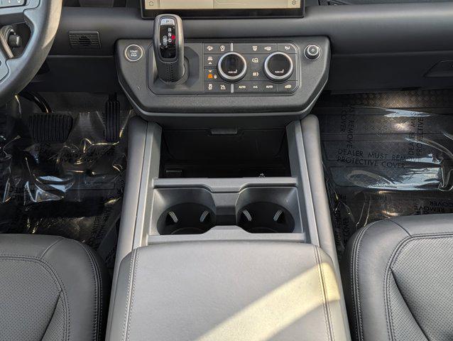2025 Land Rover Defender 110 P400 S